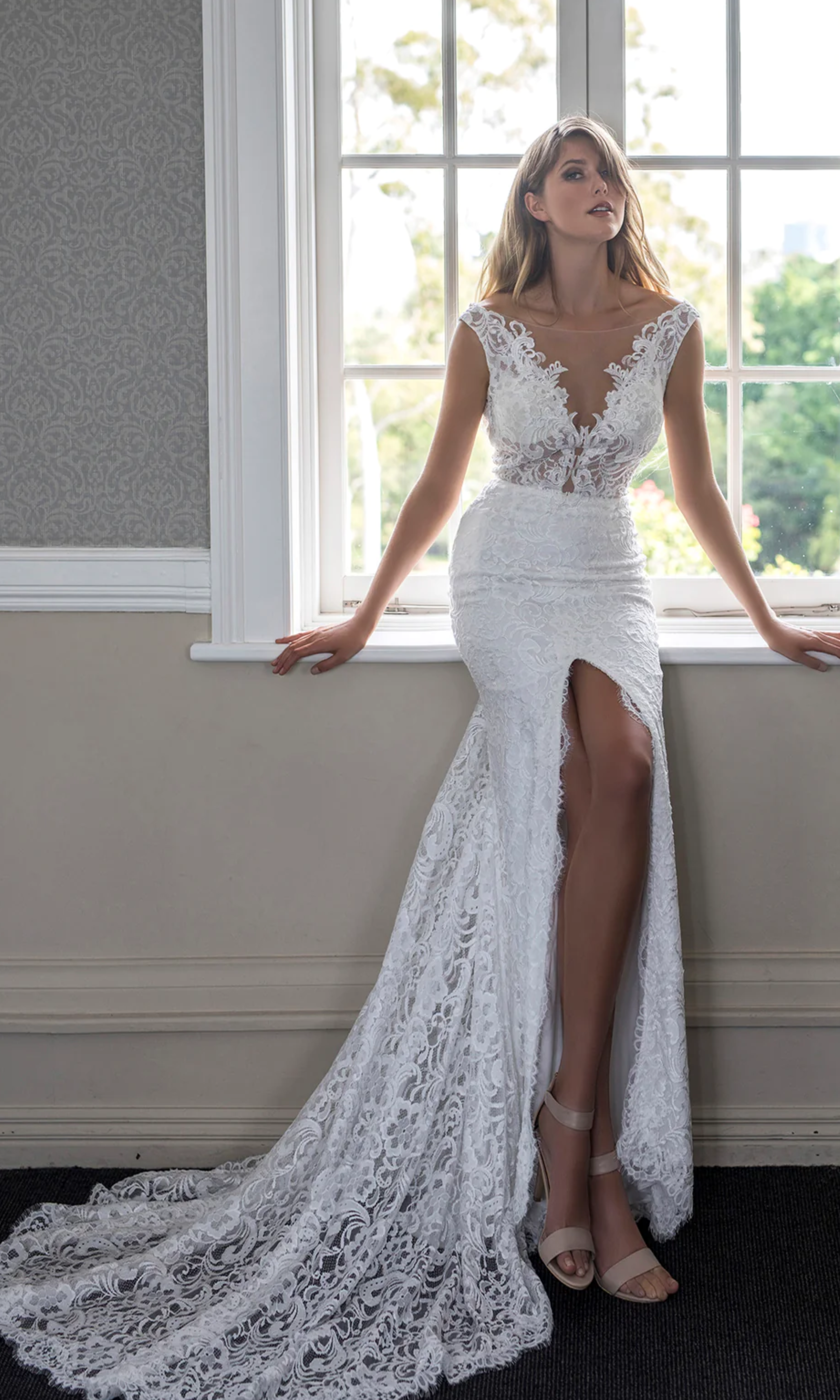 W0663(WY) | Bridal Wear | Wedding Gowns Melbourne | Wedding Gowns Sydney | Online Wedding Gowns | Lace Bodice Wedding Gown | Illusion Bridal dress