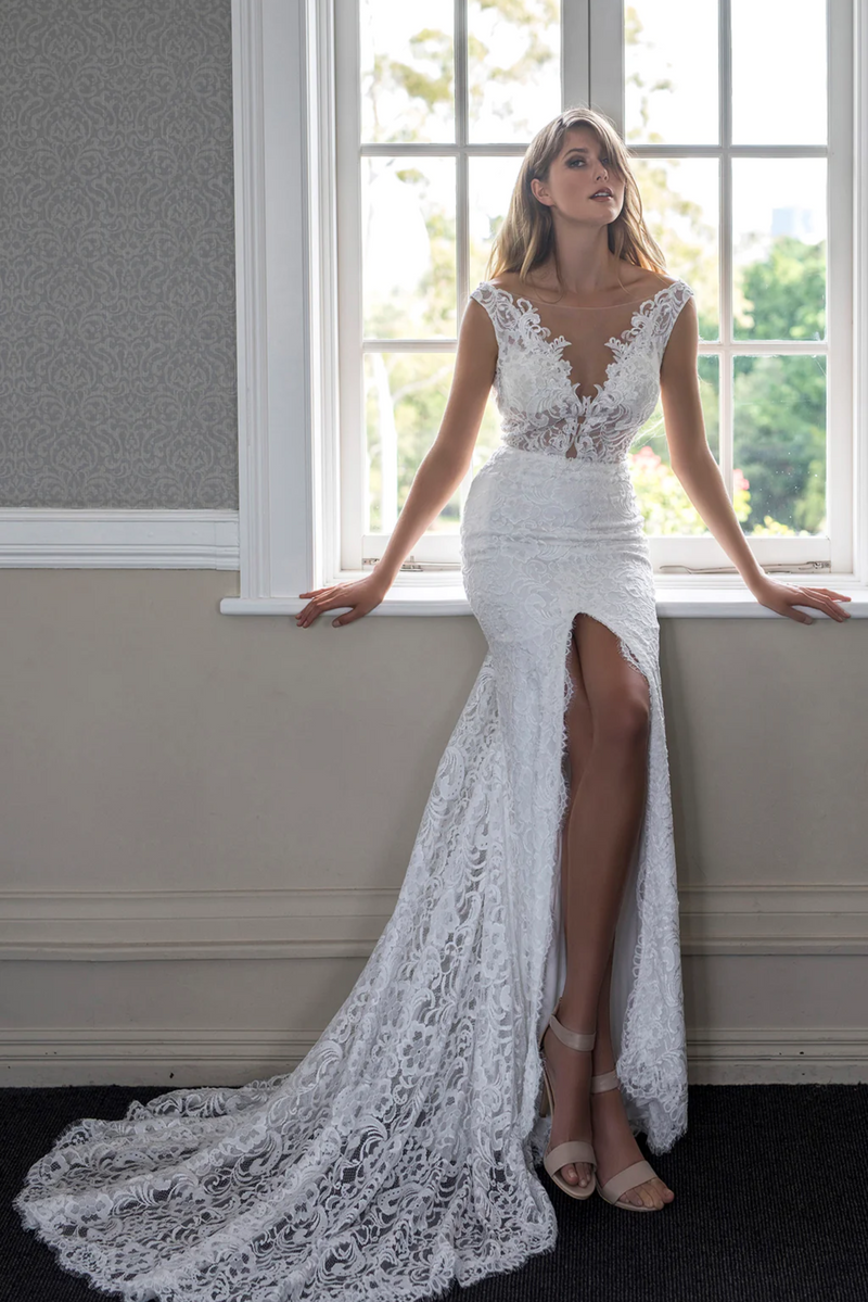 W0663(WY) | Bridal Wear | Wedding Gowns Melbourne | Wedding Gowns Sydney | Online Wedding Gowns | Lace Bodice Wedding Gown | Illusion Bridal dress